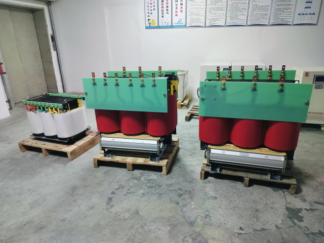 天山KS11-1000KVA矿用变压器
